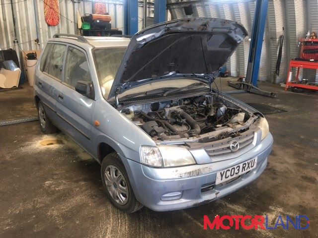 Мазда демио dw3w 1997. Мазда демио 2000 форд. Mazda demio dw5w. Мазда демио 2000 года. Запчасти на mazda demio.