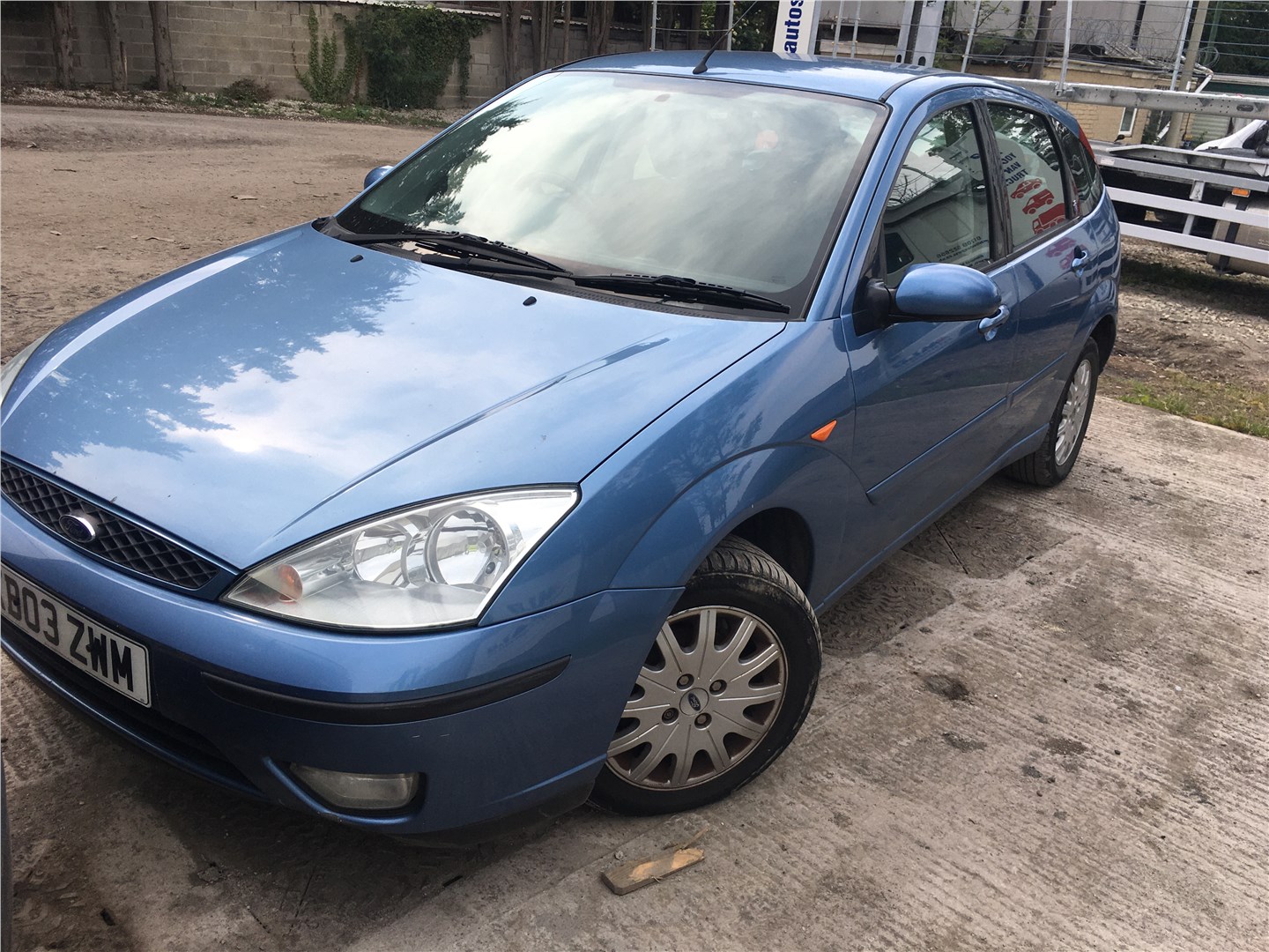 Форд фокус 1 вес. Ford Focus 1 1998-2004. Ford Focus 1 1998. Форд фокус 1 поколение 1998-2004. Форд фокус 1 хэтчбек запчасти.