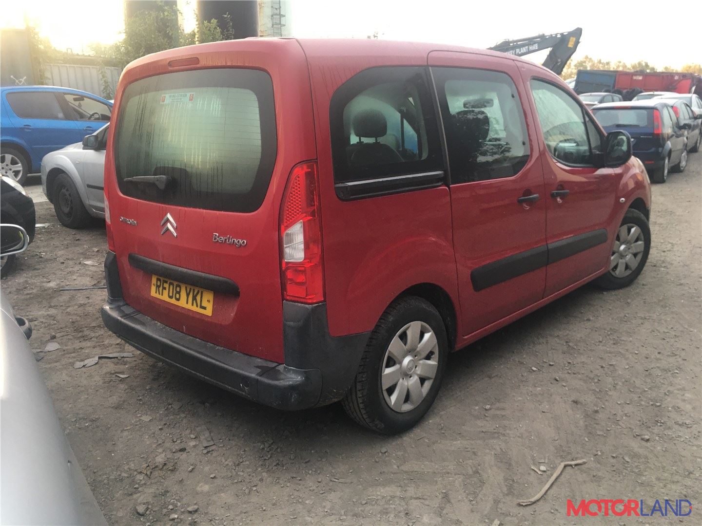 Peugeot partner 2011. Новый ситроен берлинго 2022. С. Ситроен берлинго 2022. Ситроен берлинго 2012.