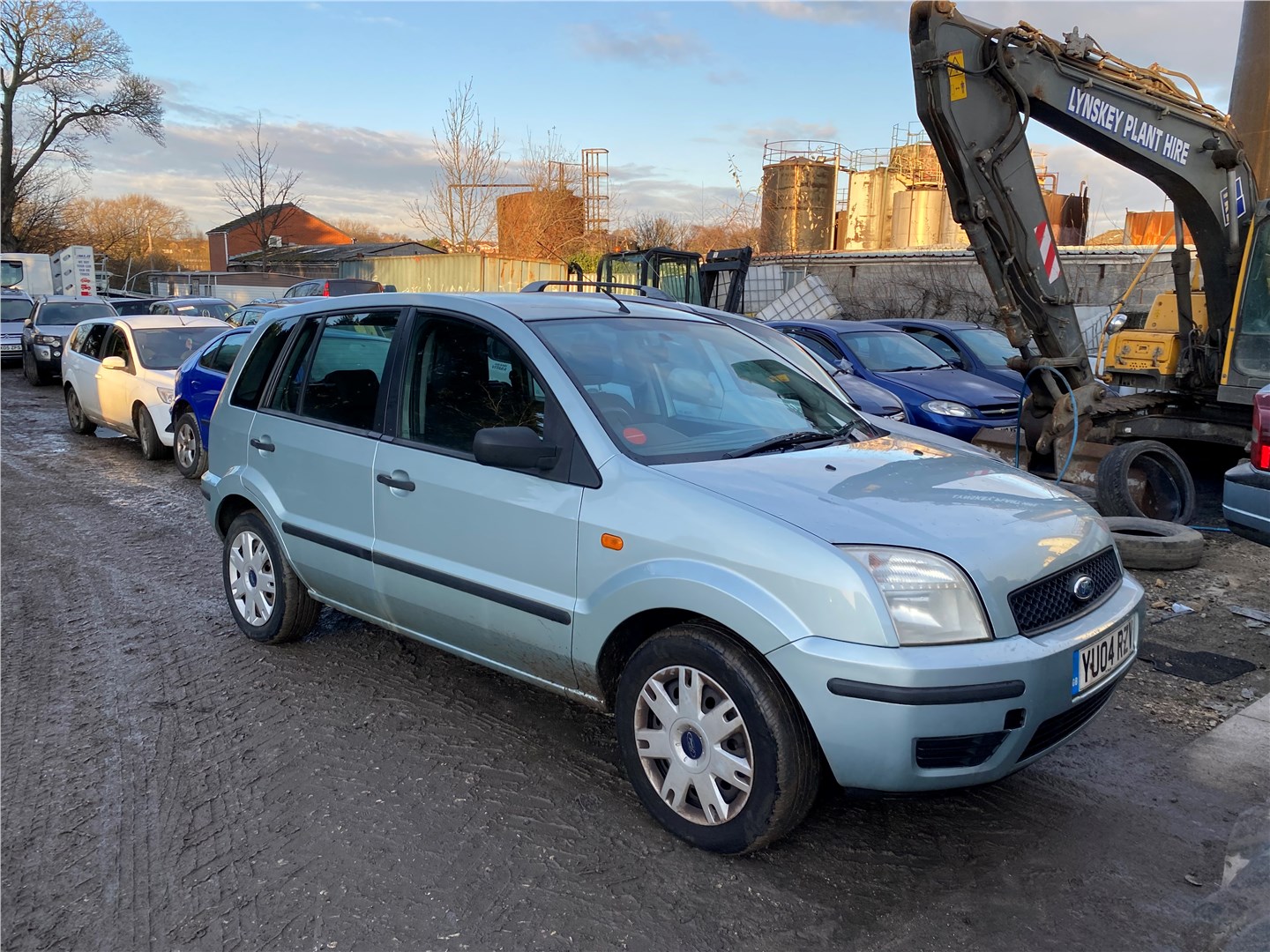 Стекло двери задней правой (форточка) б/у для Ford Fusion (JU) 2002-2012.  Авторазбор - запчасти для иномарок, автозапчасти