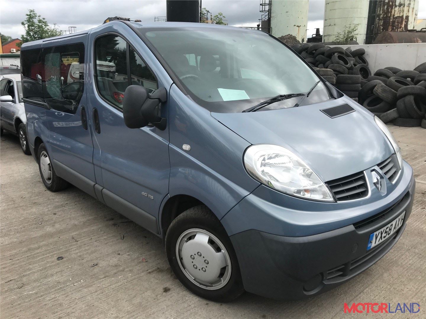 Недавно поступивший автомобиль Renault Trafic 2001-2014 - разборочный номер  t21868