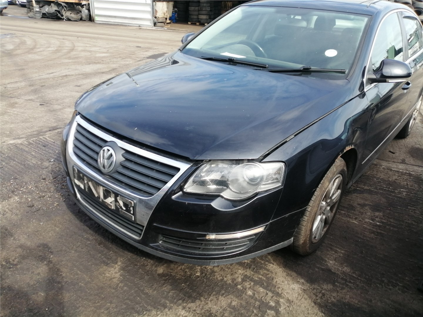 Трубка картерных газов б/у для Volkswagen Passat B6 (3C2/3C5) 2005-2011.  Авторазбор - запчасти для иномарок, автозапчасти