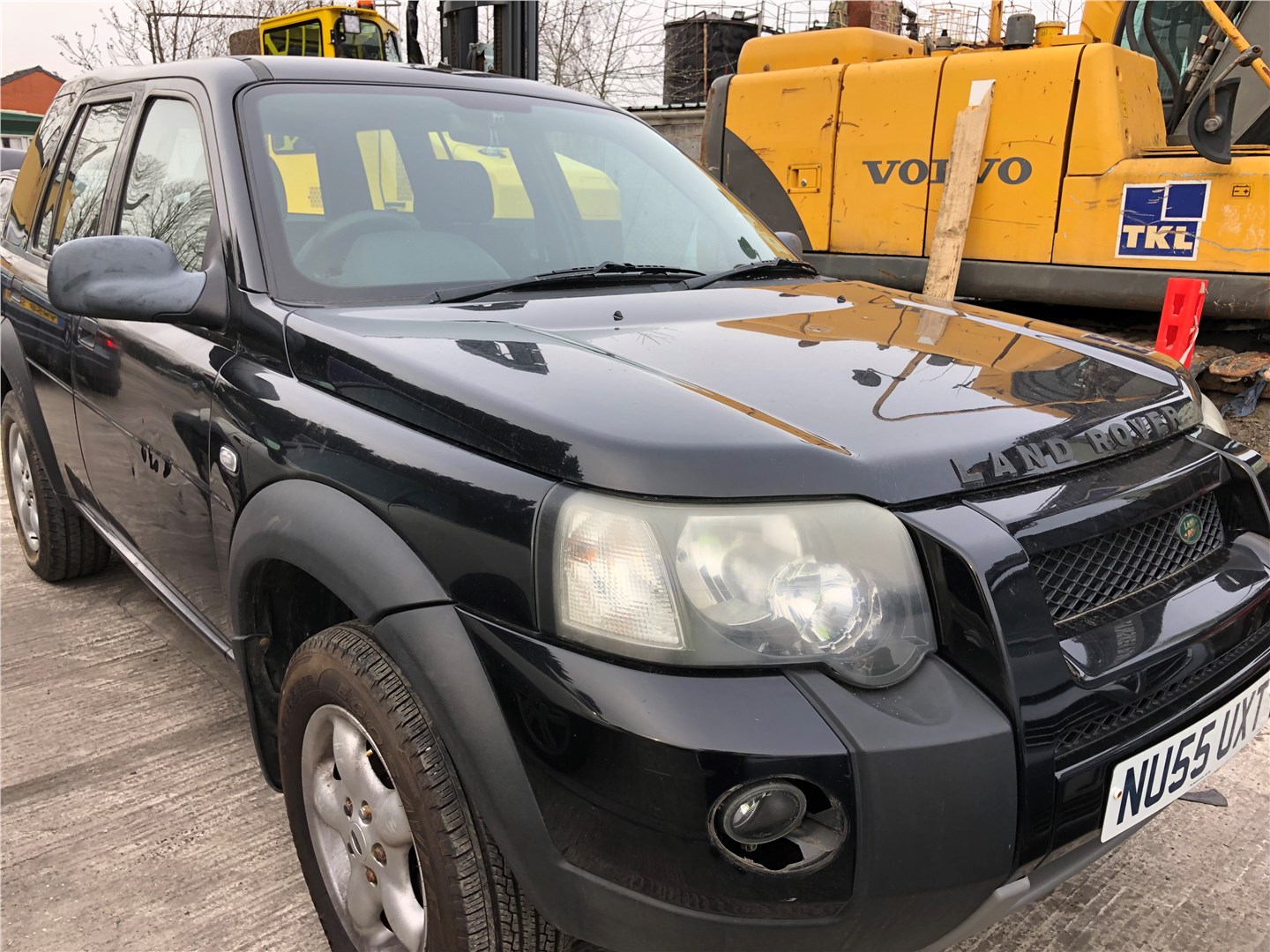 Чехол (кожух) запасного колеса б/у для Land Rover Freelander 1 (LN)  1998-2006. Авторазбор - запчасти для иномарок, автозапчасти