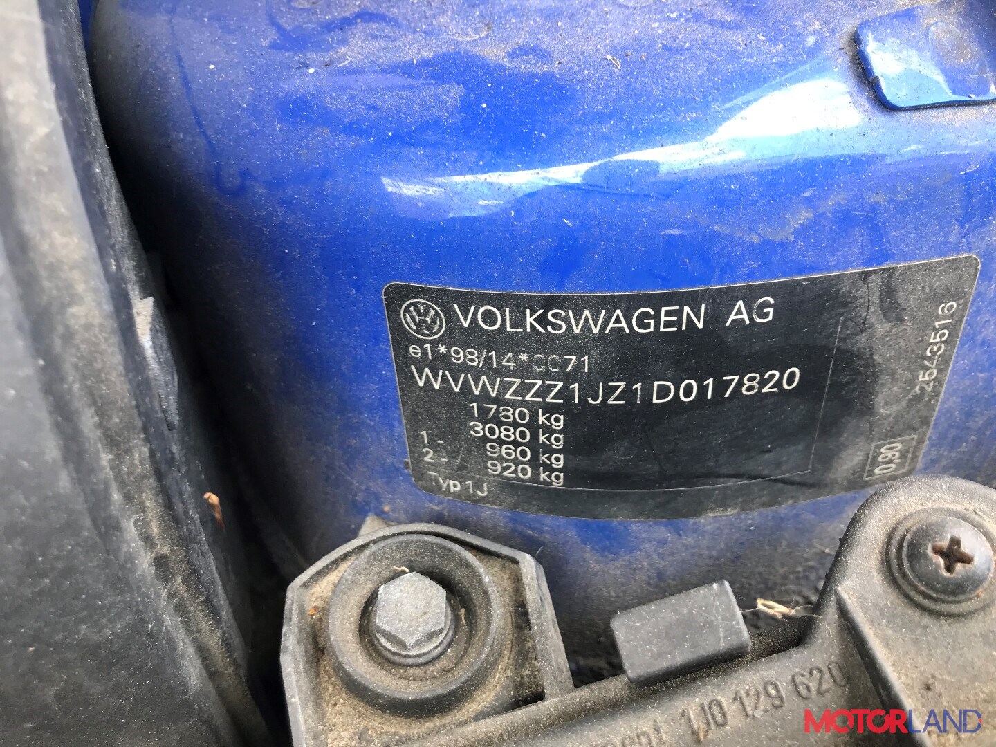 Недавно поступивший автомобиль Volkswagen Golf 4 1997-2005 - разборочный  номер 37716