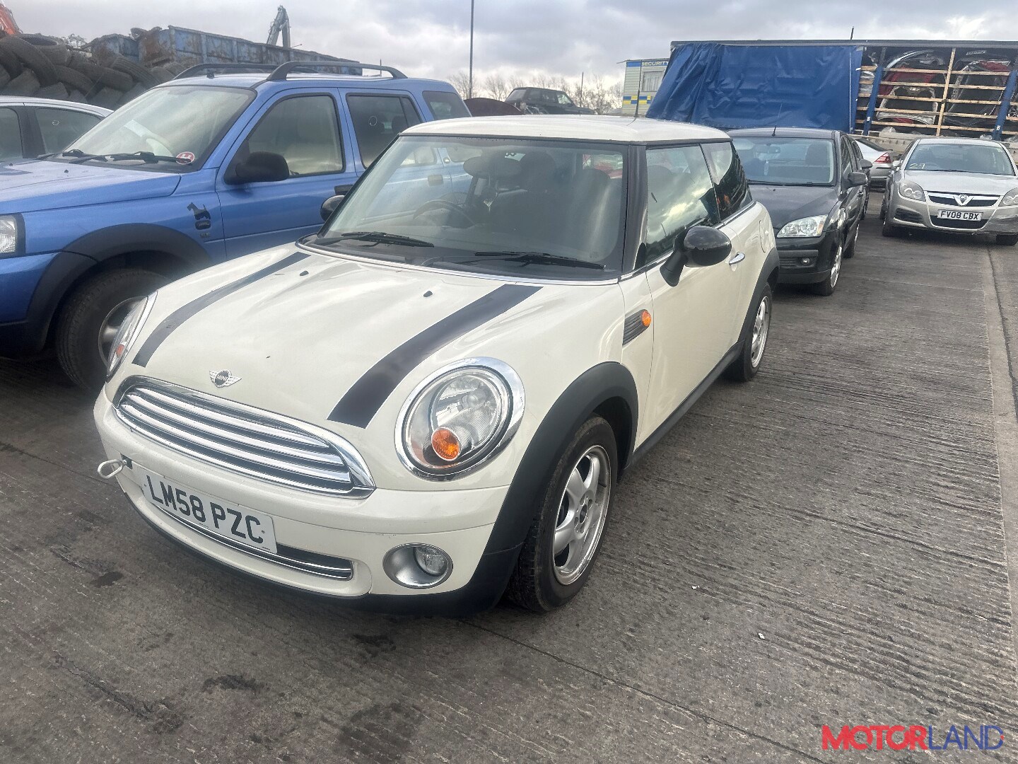 Недавно поступивший автомобиль Mini Cooper (R56/R57) 2006-2013 -  разборочный номер t38524