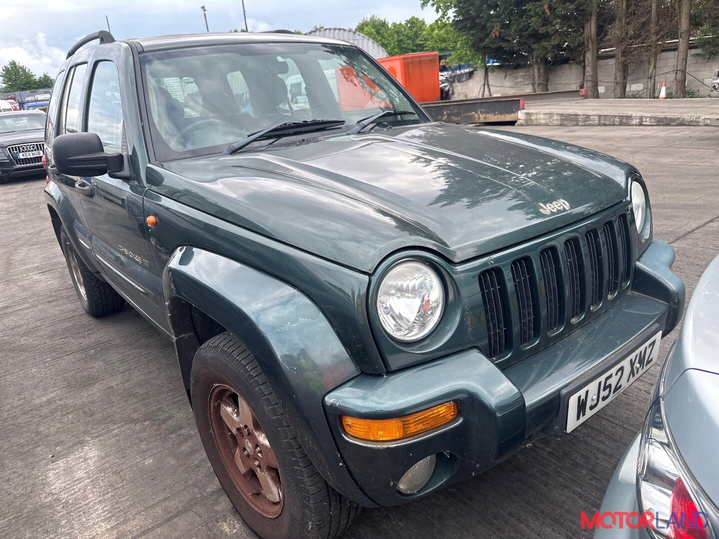 Недавно поступивший автомобиль Jeep Liberty 2002-2006 - разборочный номер  t41726