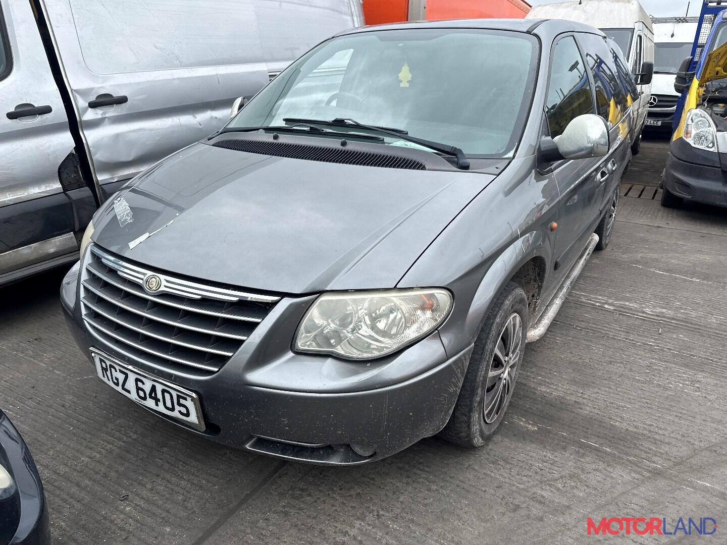 Недавно поступивший автомобиль Chrysler Voyager 2001-2007 - разборочный  номер t41861