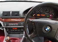 2000; 2.5л; Бензин; Инжектор; Седан; красный; Англия; разб. номер X6499 #1