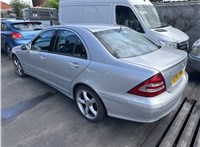 2006; 2.2л; Дизель; CDI; Седан; серебристый; Англия; разб. номер T52205 #1