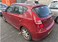 2011; 1.6л; Дизель; CRDi; Хэтчбэк 5 дв.; красный; Англия; разб. номер T53342 #4