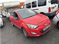 2014; 1.2л; Бензин; Инжектор; Хэтчбэк 5 дв.; красный; Англия; разб. номер T54633 #1