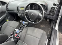 2010; 1.6л; Дизель; CRDi; Хэтчбэк 5 дв.; серебристый; Англия; разб. номер T54387 #3