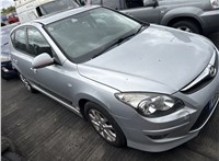 2010; 1.6л; Дизель; CRDi; Хэтчбэк 5 дв.; серебристый; Англия; разб. номер T54387 #4