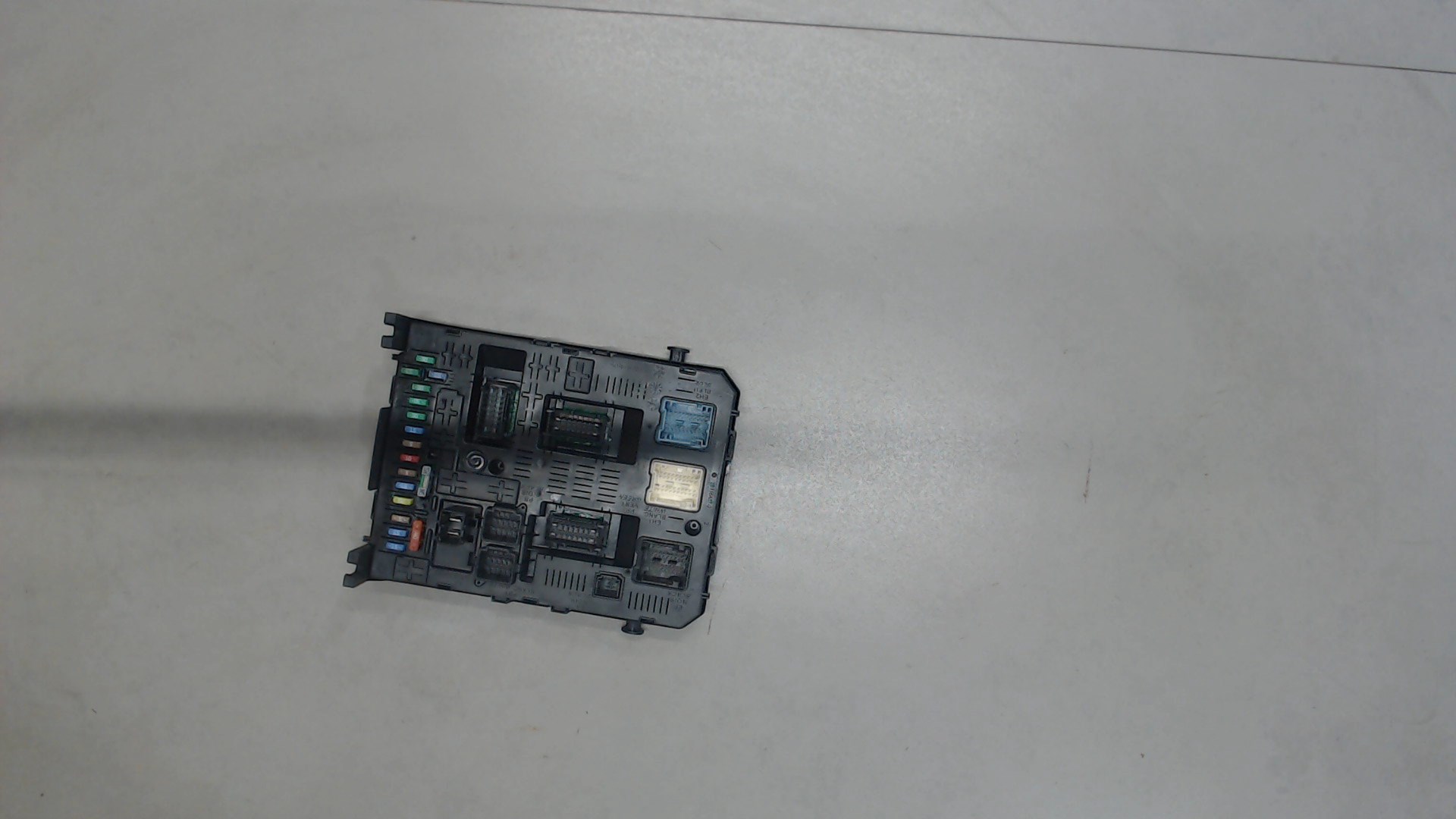 блок предохранителей пежо 3008