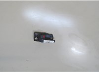 69206-44010 Ручка двери салона Toyota Picnic 1996-2001 7441792 #1
