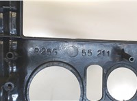 B25G55210E00 Рамка под магнитолу Mazda 323 (BJ) 1998-2003 7597570 #3
