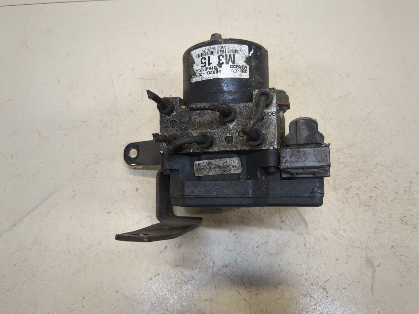 блок абс киа спортейдж 2. блок абс спортейдж 2. блок абс на киа спортейдж 2 поколение. блок абс спортейдж 2. блок абс для киа спортейдж 2008.