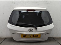 Накладка крышки багажника (двери) Toyota Yaris 2014-2017 11358083 #1