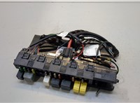  Блок предохранителей Mercedes C W203 2000-2007 20321227 #1