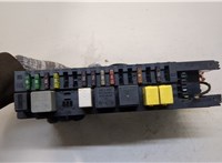  Блок предохранителей Mercedes C W203 2000-2007 20321227 #2