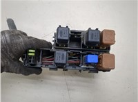  Блок реле Nissan Armada 2003-2016 20322907 #1