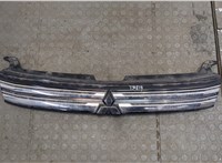  Решетка радиатора Mitsubishi Outlander 2012-2015 20329883 #1