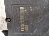  Блок АБС, насос (ABS, ESP, ASR) Mercedes C W203 2000-2007 20333708 #3