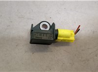  Датчик удара Mercedes E W212 2013-2016 20334111 #1
