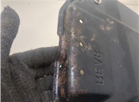  Кронштейн компрессора пневмоподвески Land Rover Discovery 3 2004-2009 20334719 #2