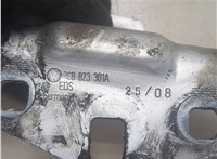  Петля капота Volkswagen Passat CC 2008-2012 20334790 #2
