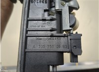 A2037500693 Кнопка открывания багажника Mercedes C W203 2000-2007 20335580 #3
