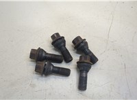  Болт колесный BMW X5 E53 2000-2007 20339603 #1