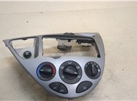  Рамка под магнитолу Ford Focus 1 1998-2004 11367708 #1