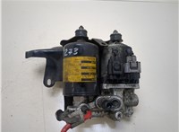  Блок АБС, насос (ABS, ESP, ASR) Toyota Prius 2009-2015 20346876 #1
