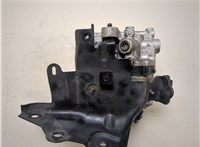  Блок АБС, насос (ABS, ESP, ASR) Toyota Prius 2009-2015 20346876 #4