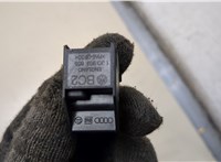 3B095985501C Кнопка стеклоподъемника (блок кнопок) Volkswagen Passat 5 1996-2000 20351947 #2