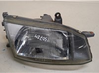 8111026090 Фара (передняя) Toyota Hiace 1989-2004 20368744 #1