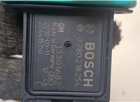  Измеритель потока воздуха (расходомер) Opel Astra J 2010-2017 20369112 #2