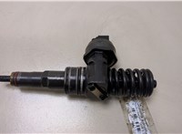  Форсунка топливная Volkswagen Golf 5 2003-2009 20372437 #1