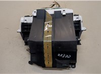  Щиток приборов (приборная панель) Toyota Yaris 1999-2006 20377917 #2