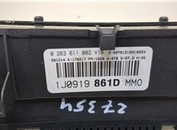  Щиток приборов (приборная панель) Volkswagen Golf 4 1997-2005 20378027 #2