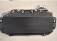  Подушка безопасности коленная Toyota Sienna 3 2014-2017 20379367 #1