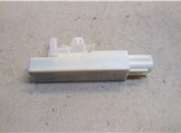 KD47676NXA Антенна Mazda CX-9 2016- 20380215 #1