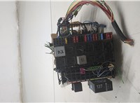 701937617 Блок предохранителей Volkswagen Transporter 4 1991-2003 20381733 #4