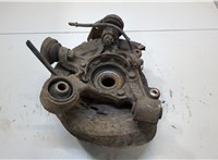 MR418068, MR992532 Ступица (кулак, цапфа) Mitsubishi Pajero / Montero 2000-2006 20383658 #1
