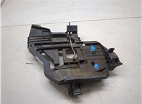 95563104102 Кронштейн фары Porsche Cayenne 2002-2010 20395424 #2