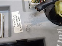  Рамка под магнитолу Hyundai H-1 Starex 2007-2015 20404747 #6