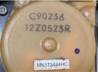  Ремень безопасности Mitsubishi L200 2006-2015 20408393 #2