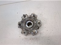  Ступица (кулак, цапфа) Mitsubishi Pajero / Montero 2000-2006 20412561 #1