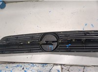  Решетка радиатора Opel Vectra C 2002-2008 20424781 #2